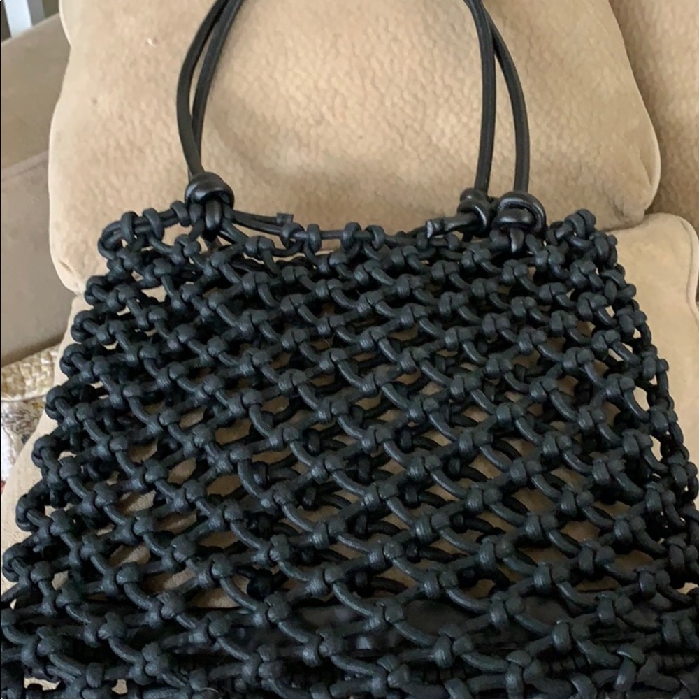 Vivo knotted leather purse